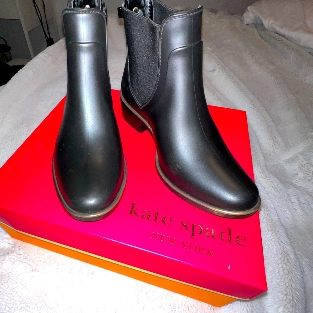 *Limited time sale!! Kate spade boots!